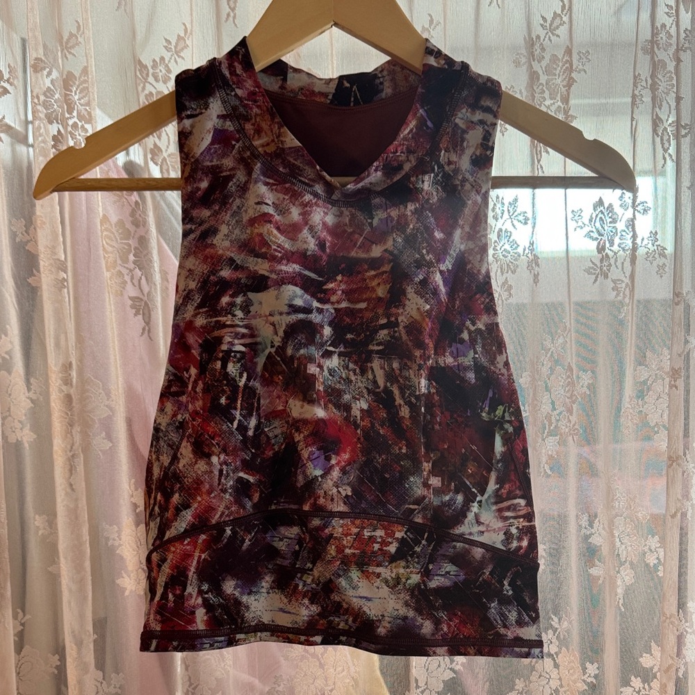 Lululemon Training Top